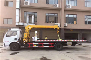 松山附近汽车轮胎更换