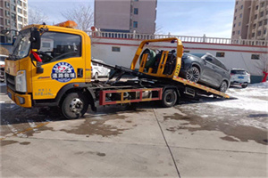 松山救援拖车费用怎么算